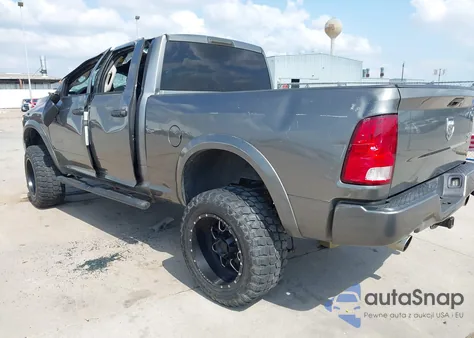 2013 Ram 1500 Express z USA, uszkodzony, nr VIN 1C6RR7FT2DS657956